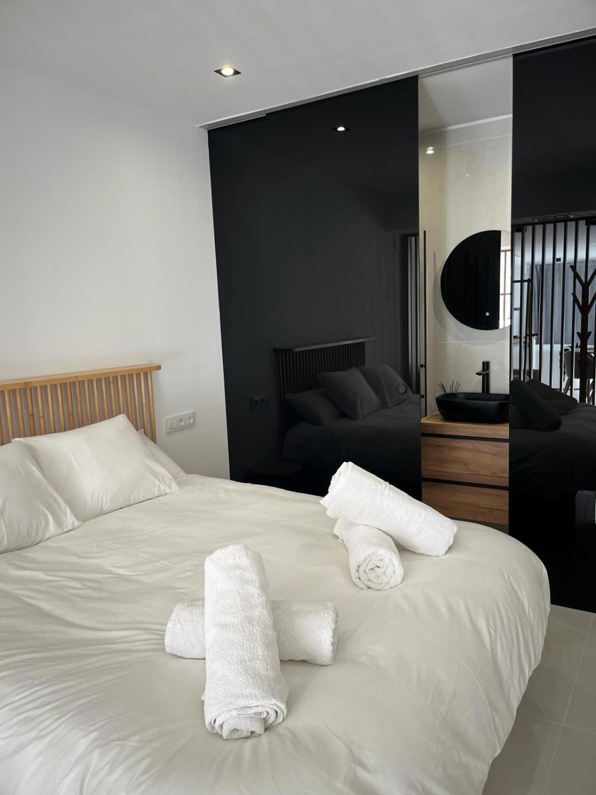 Suite Playamar Con Jacuzzi Torremolinos Bagian luar foto