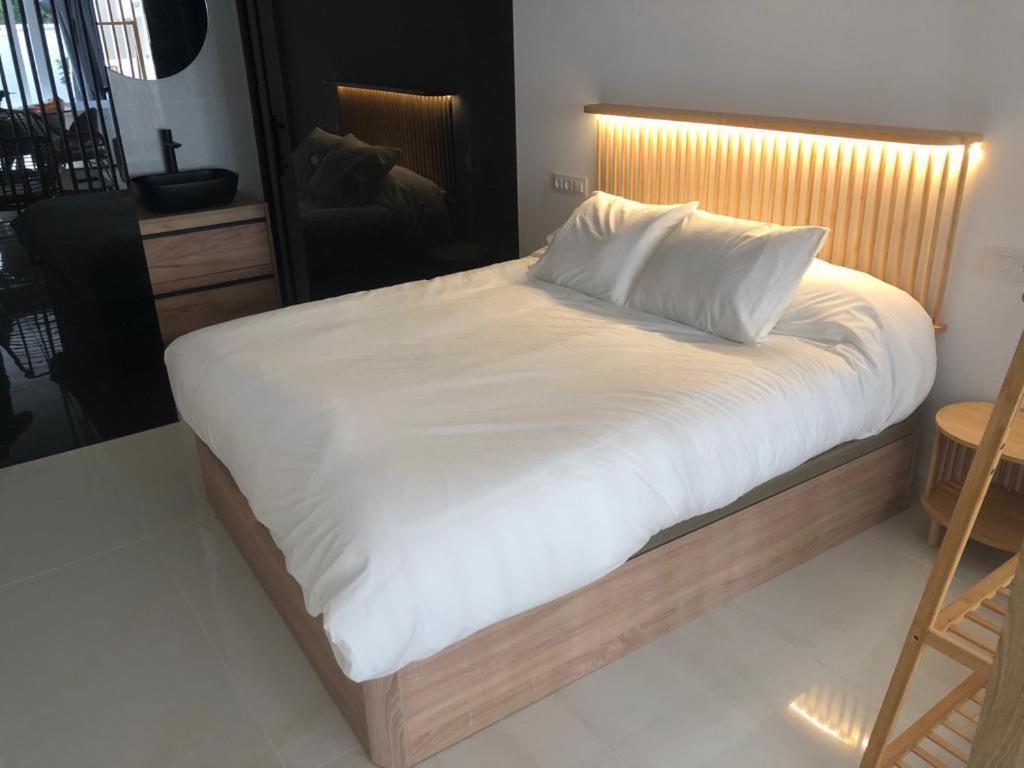 Suite Playamar Con Jacuzzi Torremolinos Bagian luar foto