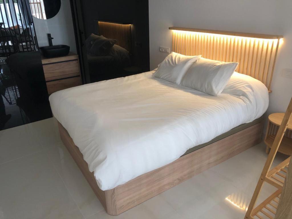Suite Playamar Con Jacuzzi Torremolinos Bagian luar foto